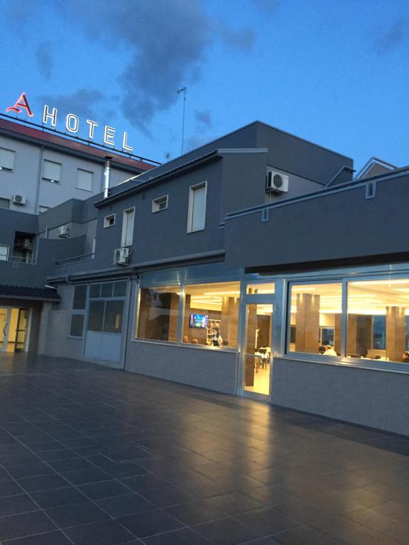 The building in which a szállodákat is located