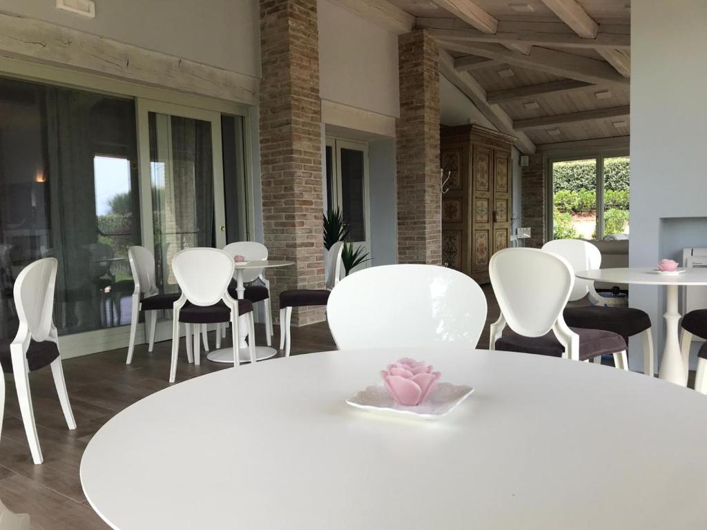 Restauracja lub miejsce do jedzenia w obiekcie Agriturismo Fattoria di Monticello