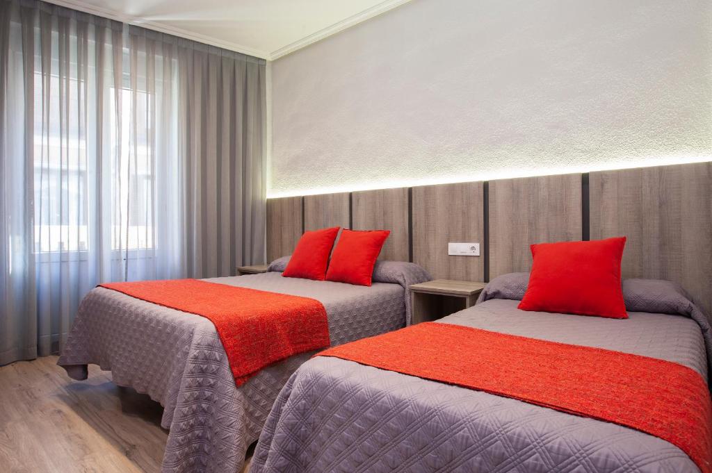 Hostal María Luisa - Resim 35