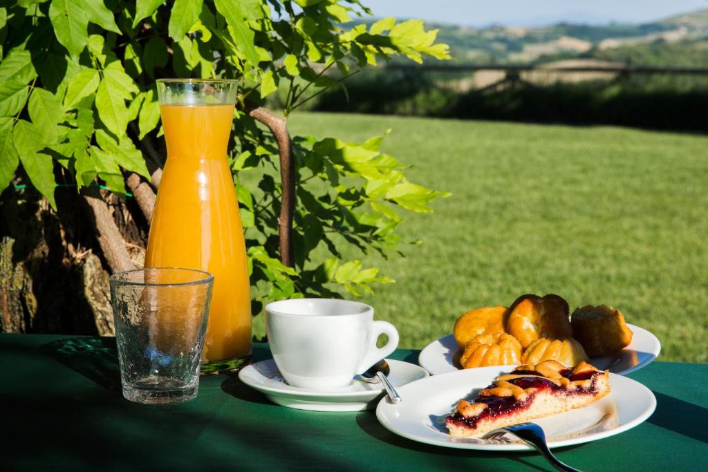 Jedzenie w gospodarstwie agroturystycznym lub w pobliżu