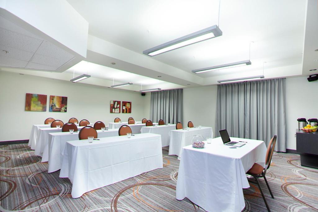 Hôtel Cofortel - Resim 29