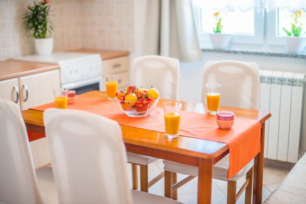 Jedlo v apartmáne alebo blízkom okolí