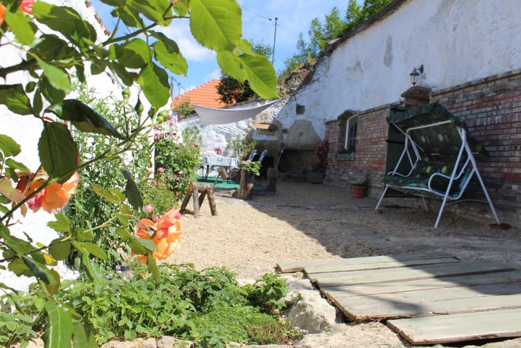 Zahrada ubytování Kakukkfu Barlang-Vendeghaz