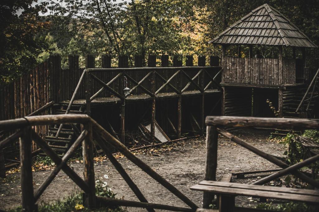 Fotografie z fotogalerie ubytování Baza biwakowa "Warownia" v destinaci Stříbrná Hora
