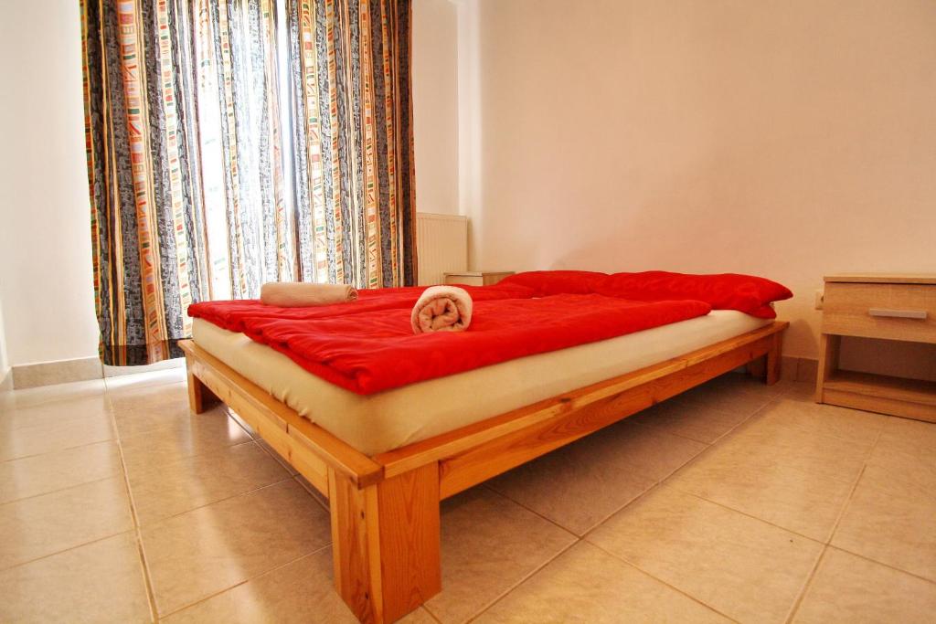 Posteľ alebo postele v izbe v ubytovaní Apartments Lemeš
