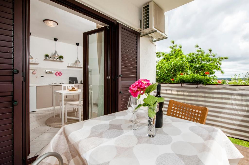 Apartments Anamarija - 16