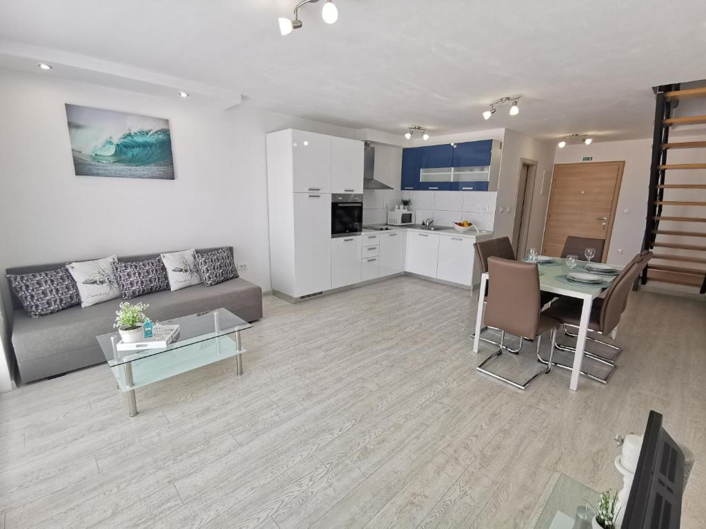 Fotografie z fotogalerie ubytování Apartments Rita Nemira v Omiši