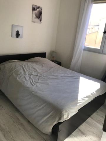 Postel nebo postele na pokoji v ubytování Port leucate T2 bis wifi les Sables 3