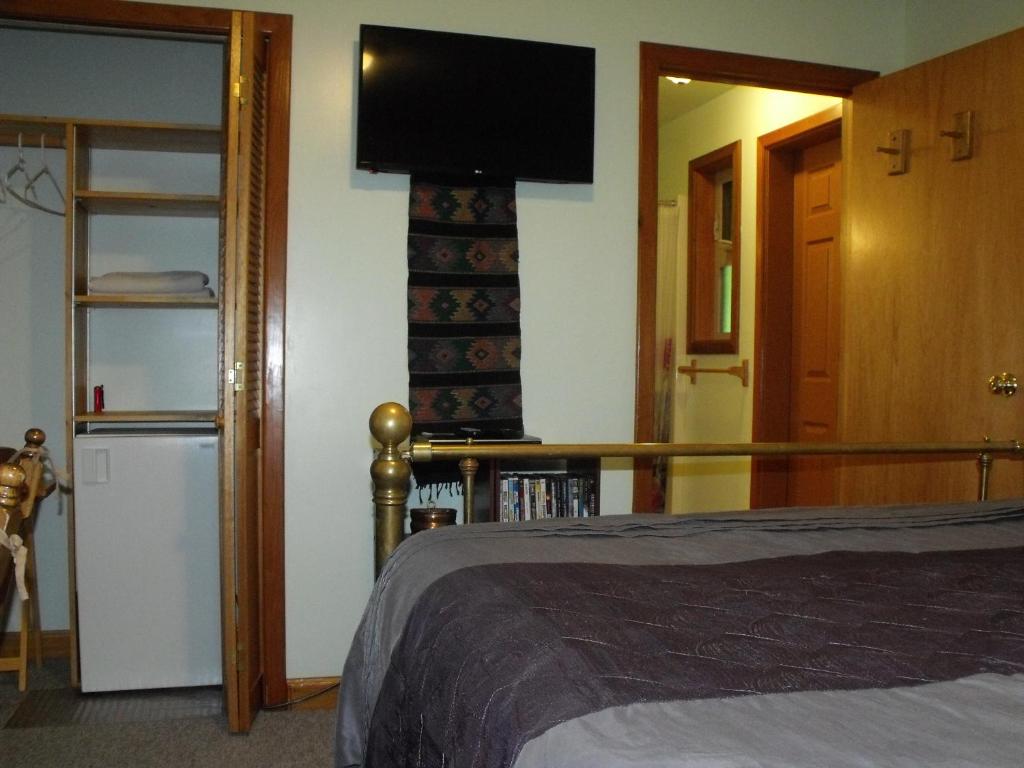 Katil atau katil-katil dalam bilik di Summerhill Guest House