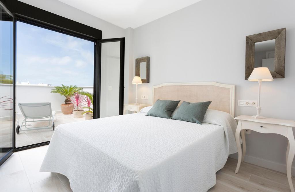 Posteľ alebo postele v izbe v ubytovaní Conil Luz de Mar
