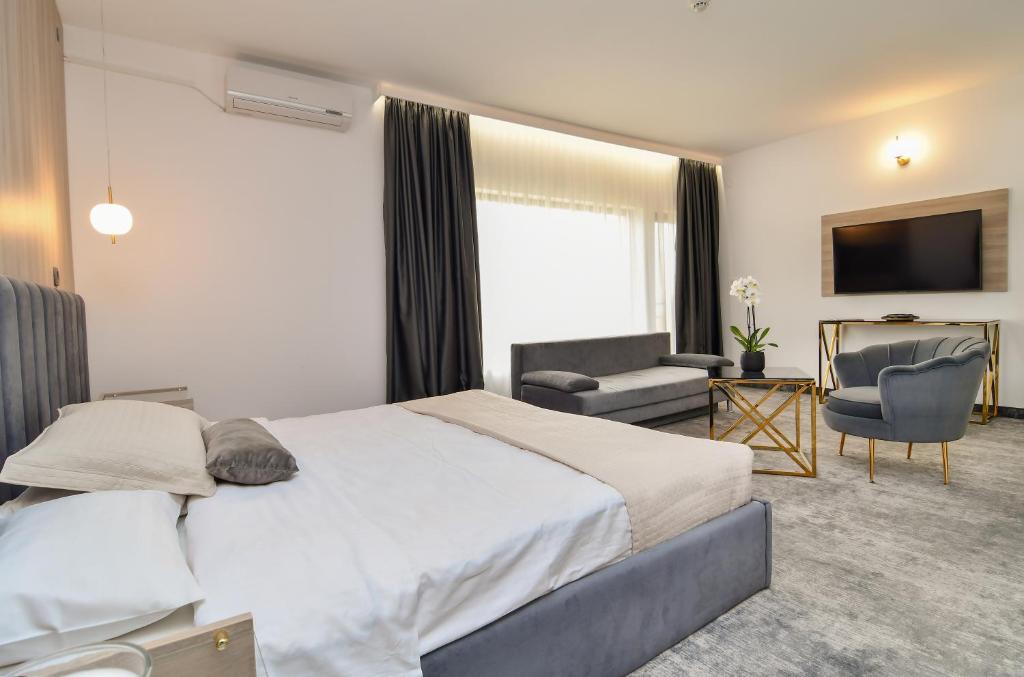 Pensiunea Alfa - Family Double Room