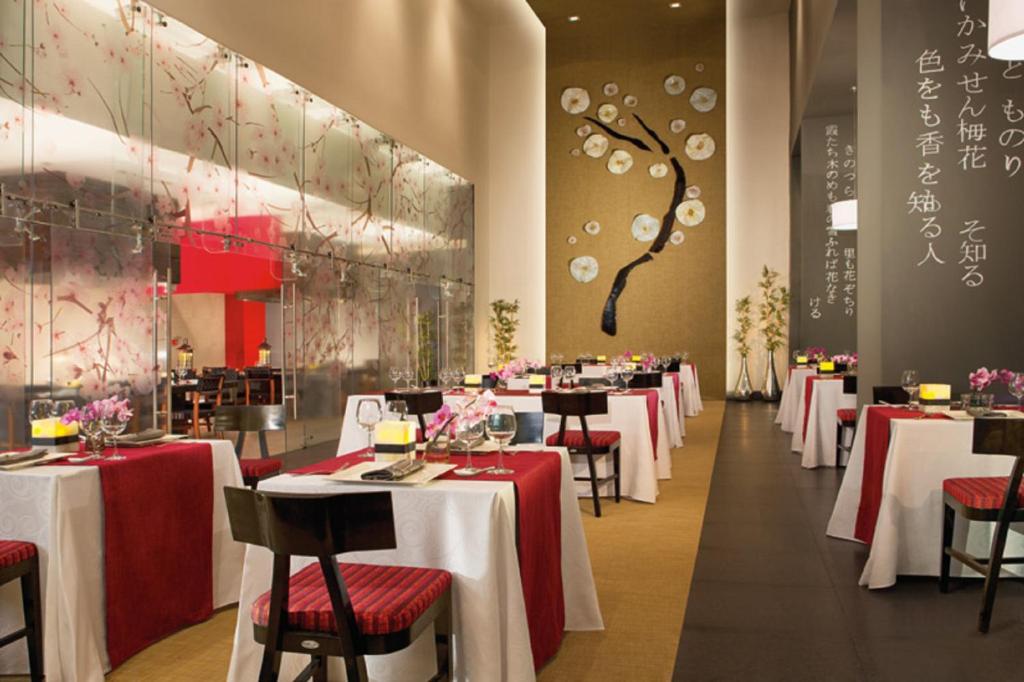 Restaurace v ubytování Dreams Vallarta Bay Resorts & Spa - All Inclusive