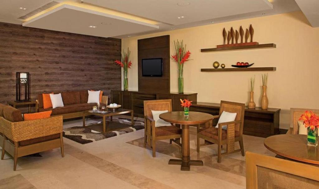Posezení v ubytování Dreams Vallarta Bay Resorts & Spa - All Inclusive