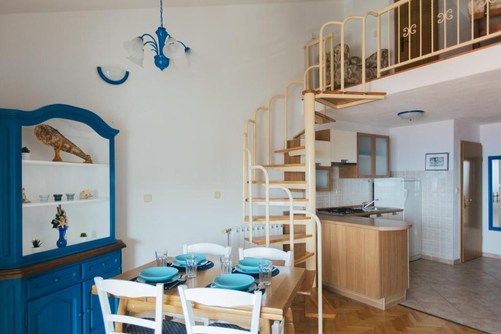 Kuchyňa alebo kuchynka v ubytovaní Hello Crikvenica Apartment