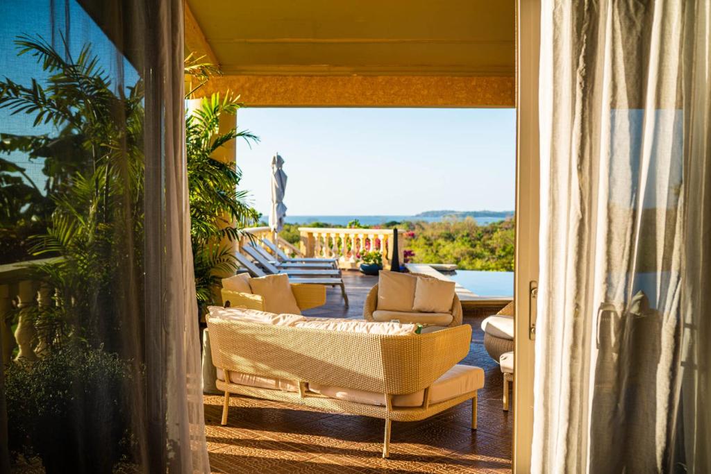 Balkón nebo terasa v ubytování El Regalo Resort