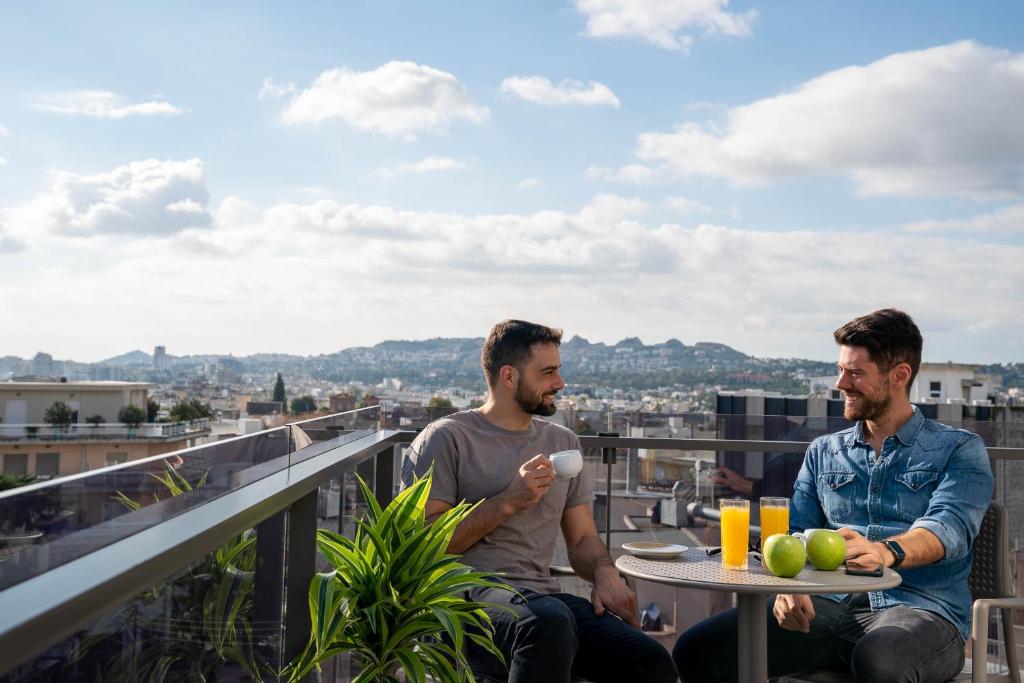 CHROMA FASHION ROOMS & APARTMENTS - Resim 16