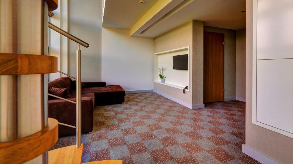 TV a/nebo společenská místnost v ubytování Hotel SKAL Medi SPA & Resort