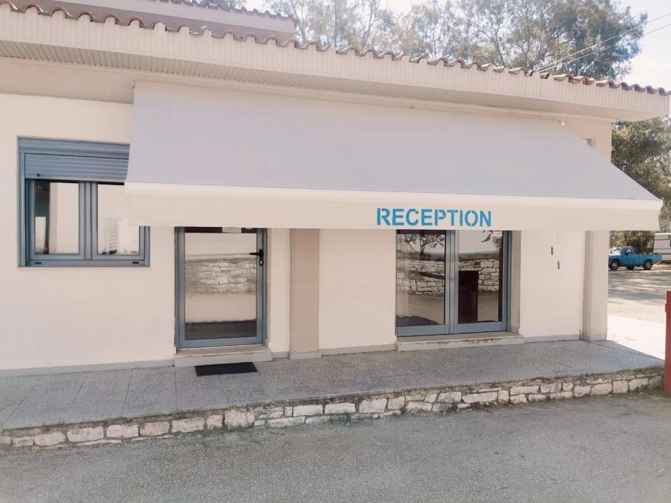 Foto dalla galleria di Camping Drepanos a Igoumenítsa
