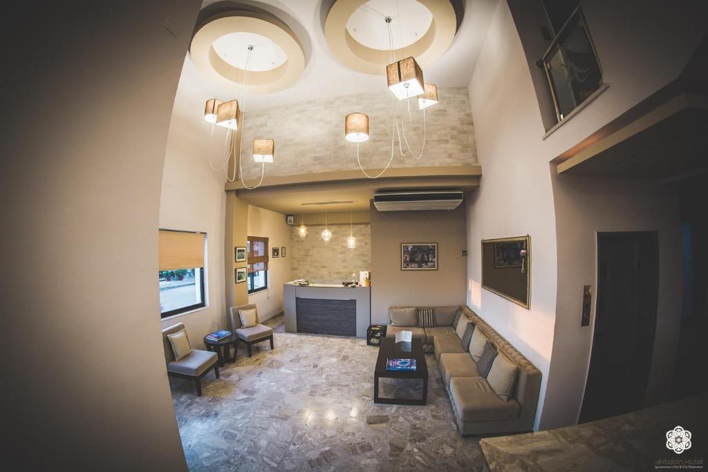 Posezení v ubytování Aktaion Hotel