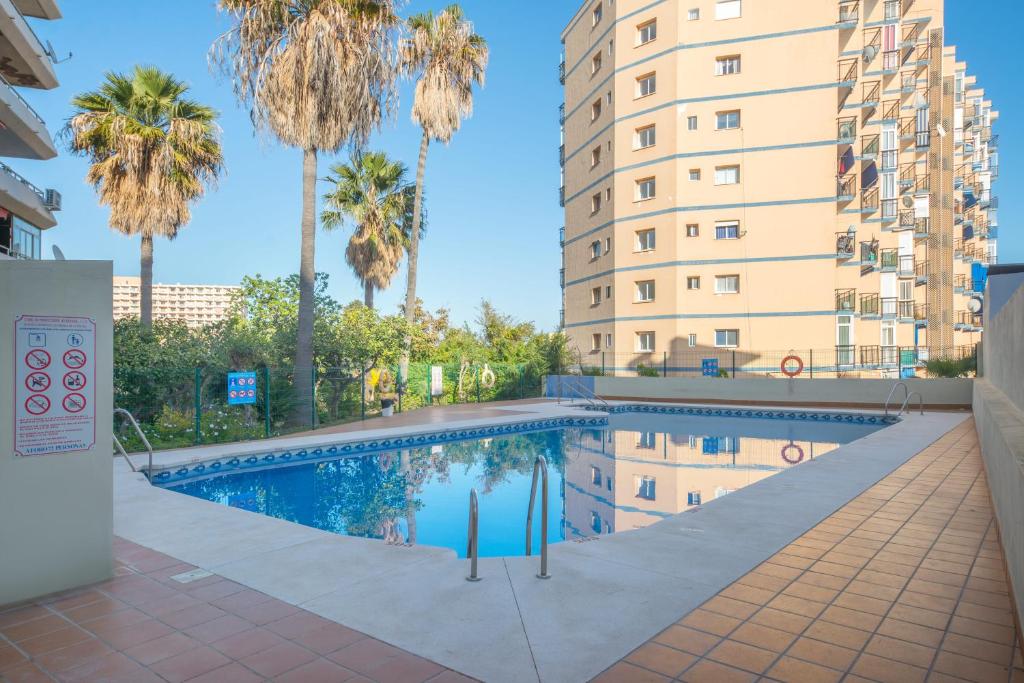 Puertosol 31 - 1 bed apartment, Beach Puerto Marina ...