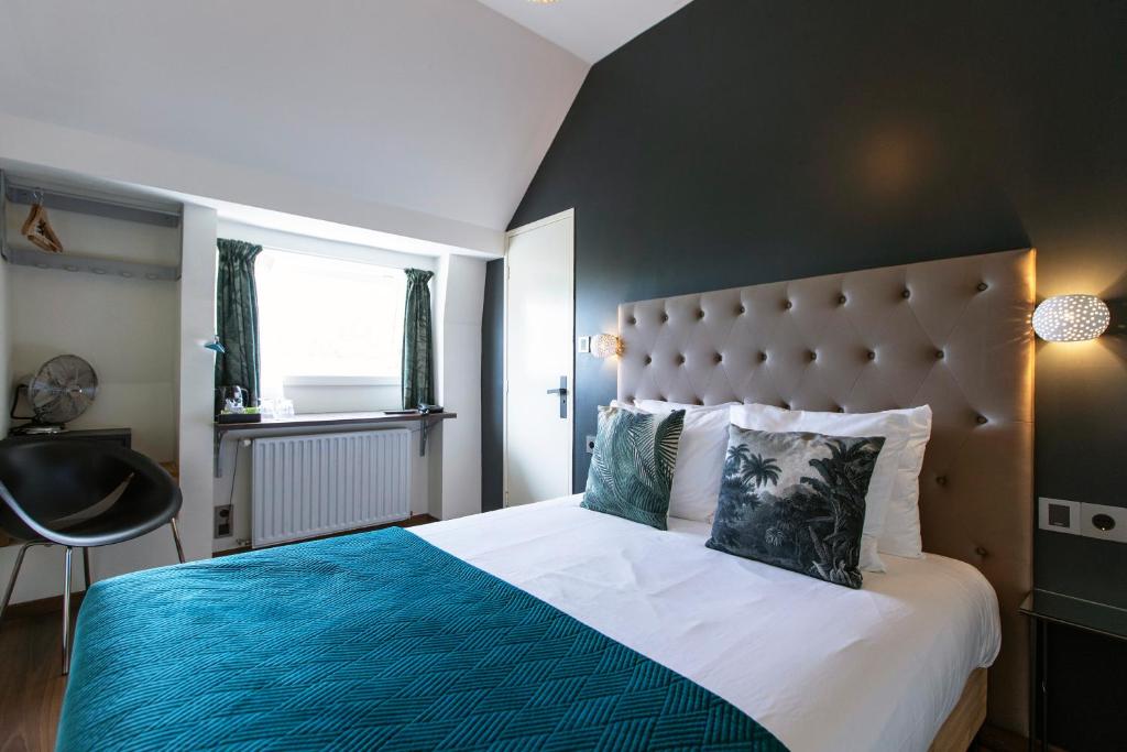 
Double Room with Canal View
