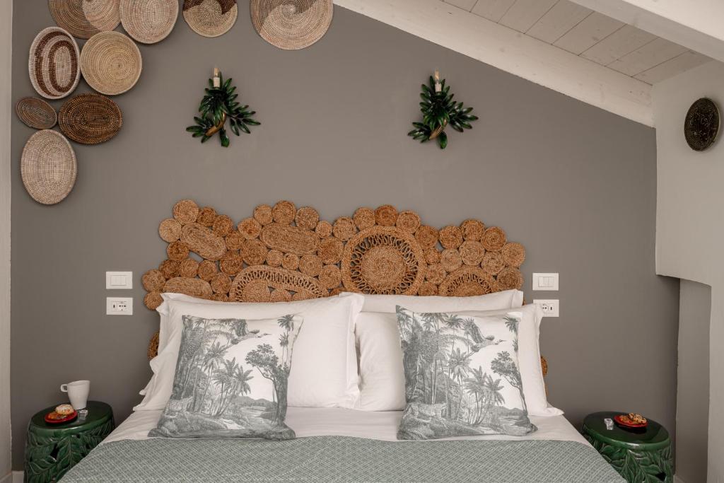 Łóżko lub łóżka w pokoju w obiekcie L'8 Boutique Design Apartments