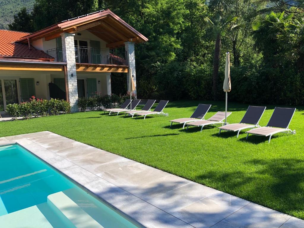 Bazén v ubytování House & Pool nebo v jeho okolí