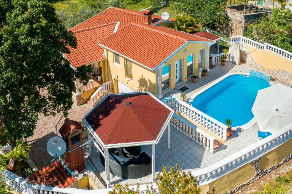 Bazén v ubytování Villa Katarina nebo v jeho okolí