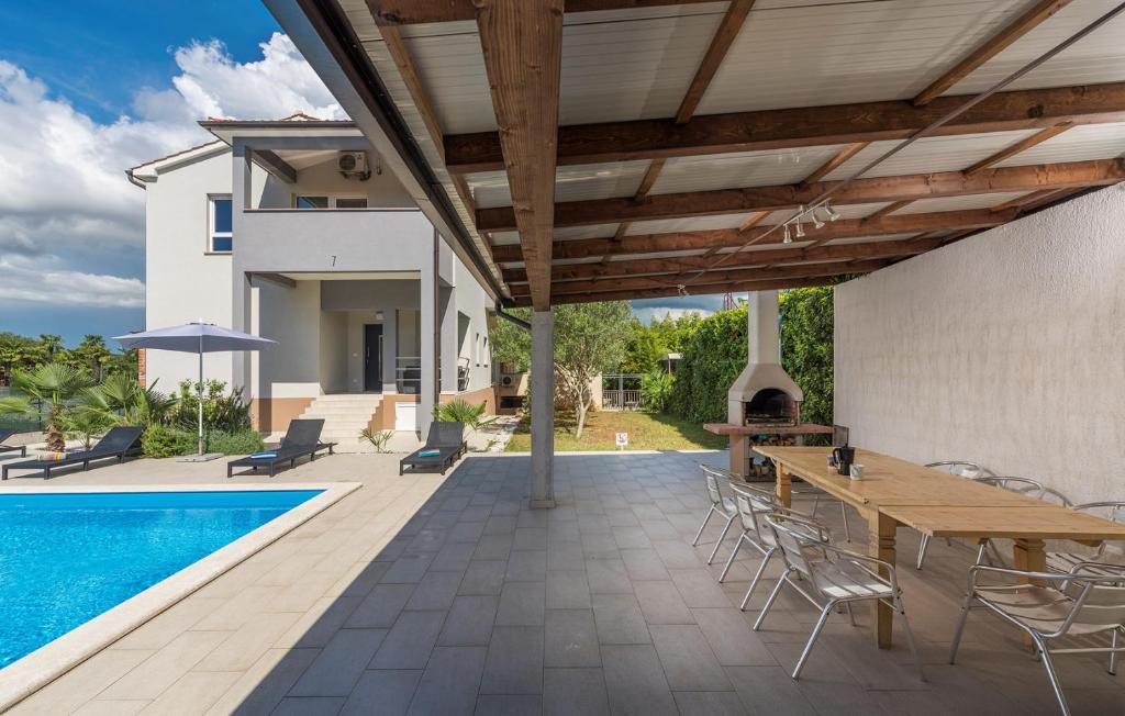 Bazén v ubytování Apart Residence Leko nebo v jeho okolí