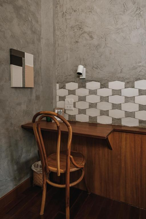 Hidden Garden Hostel - 2