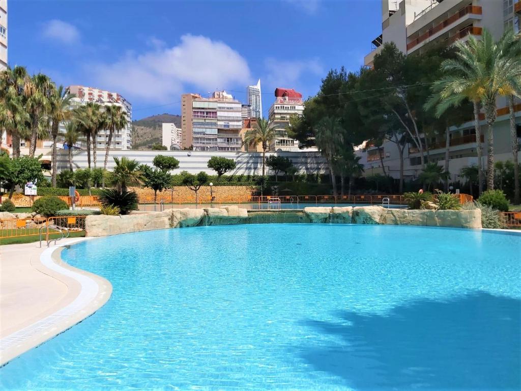 Gemelos 22-3-12, Benidorm – Bijgewerkte prijzen 2023