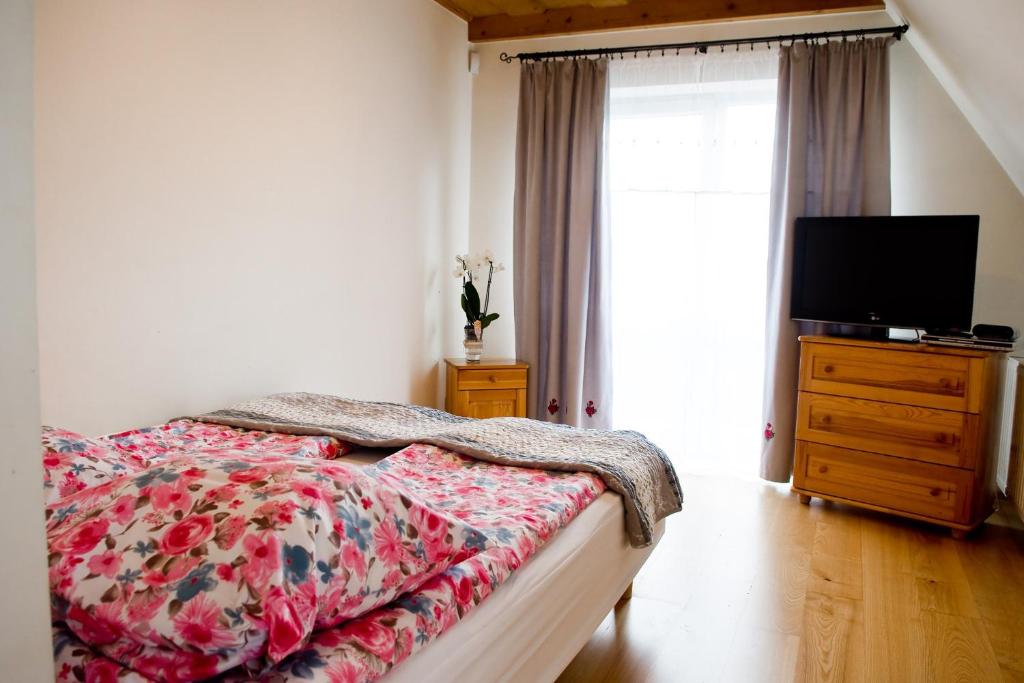 Posteľ alebo postele v izbe v ubytovaní Willa u Bohuna Jacuzzi & Sauna