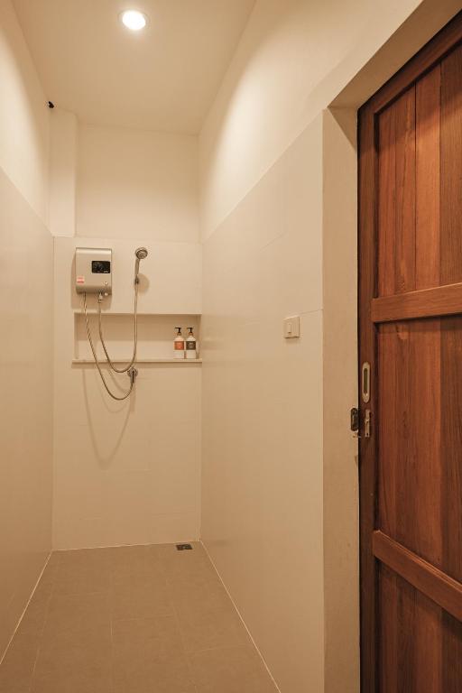 Hidden Garden Hostel - 19