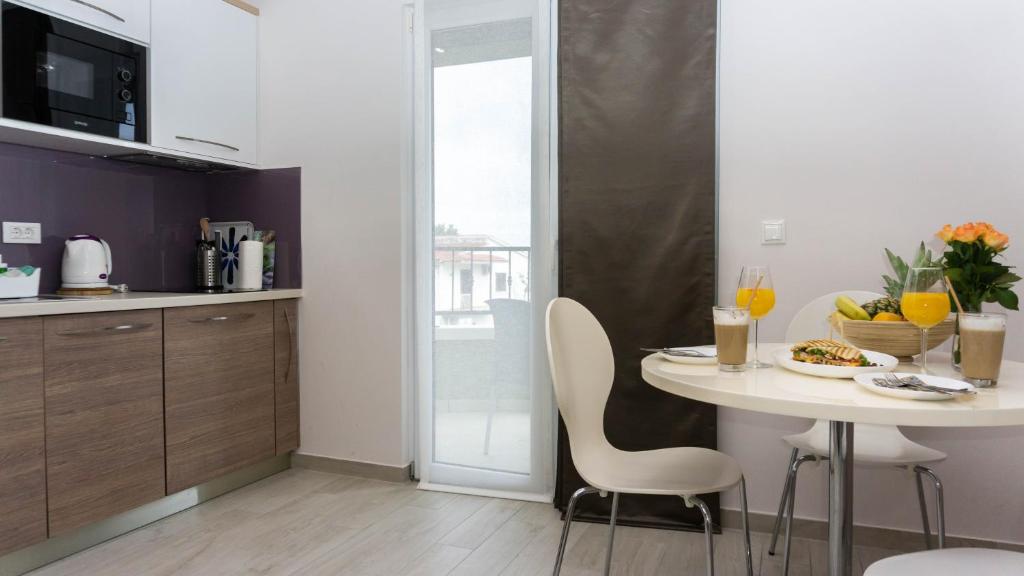 Apartments Hermes - Deluxe Studio