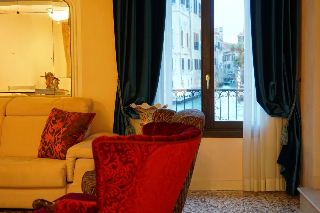 Posedenie v ubytovaní Granda Sweet Suites