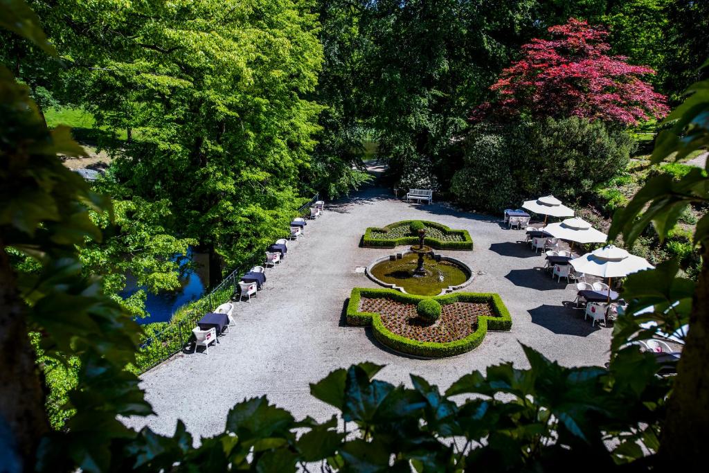 Vonkajšia záhrada v ubytovaní Hotel Palac Staniszow