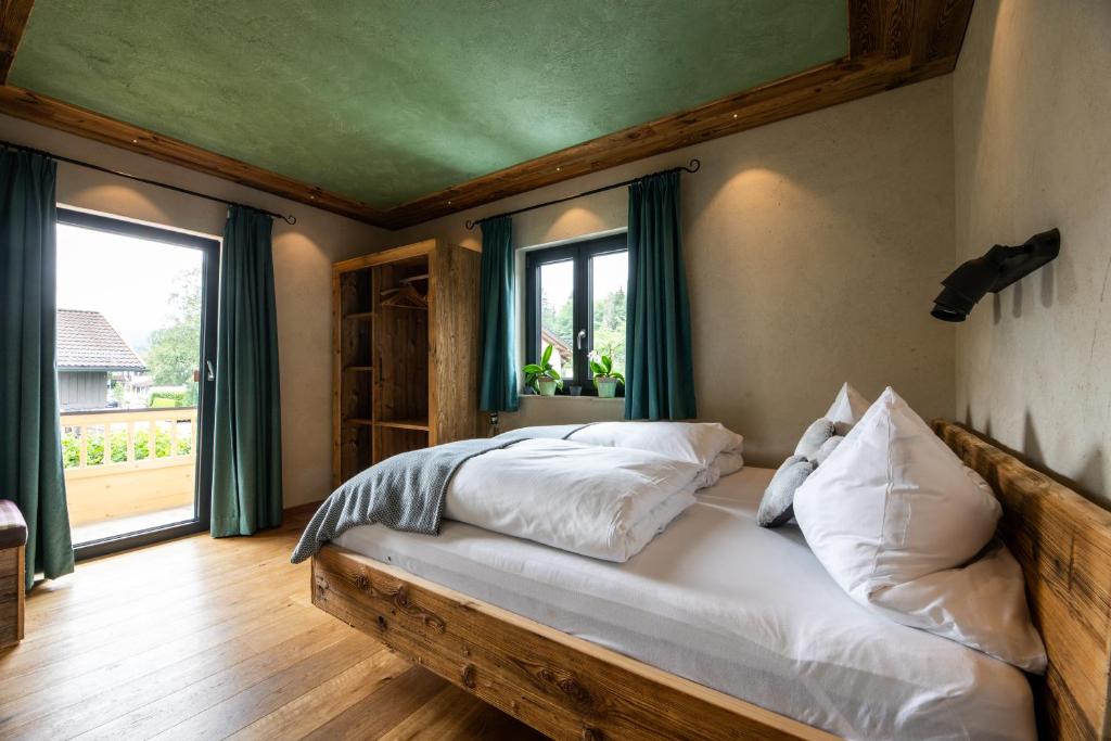 Postel nebo postele na pokoji v ubytování Gästehaus Richter
