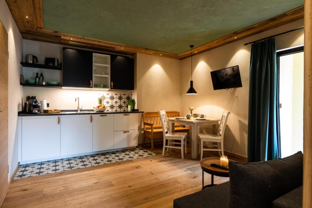Kuchyň nebo kuchyňský kout v ubytování Gästehaus Richter