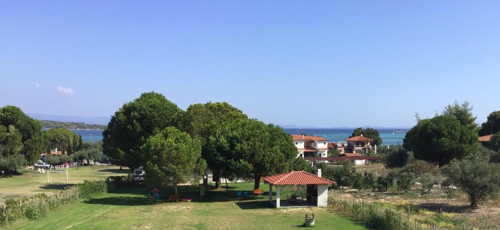 Be Happy Apartments - 17