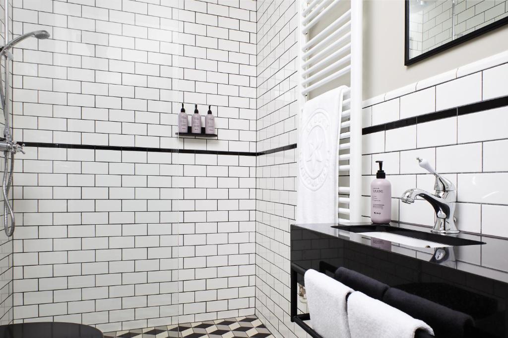 Kvosin Downtown Hotel - Resim 8