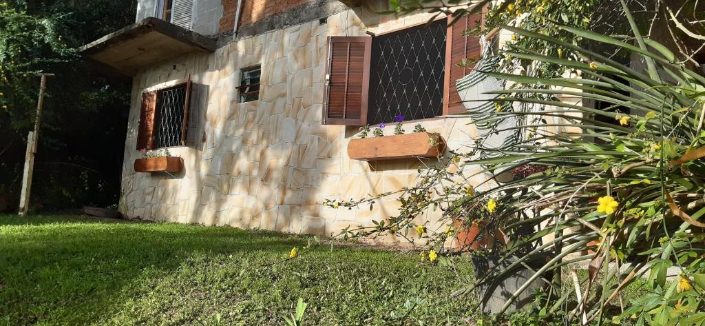  Dias's house