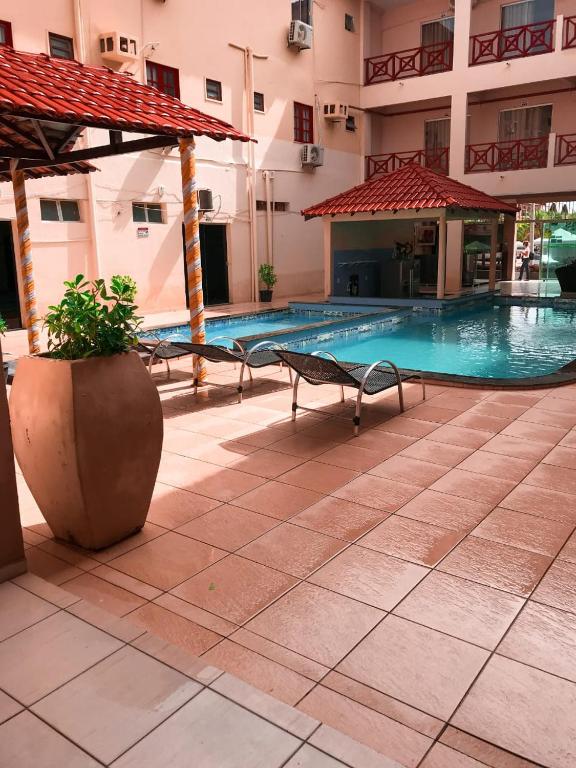  Hotel Brisas