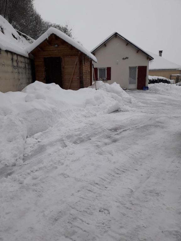 chalet cathy - Three-Bedroom Chalet