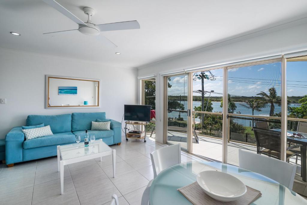 Offshore Noosa Resort - One-Bed Studio Riverfront Apartment
