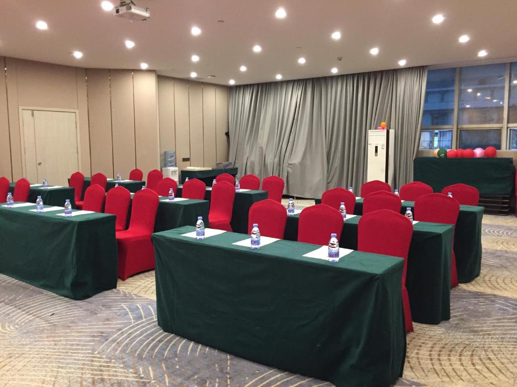 Konferenční prostory v ubytování Echarm International Hotel Canton Tower Pazhou Convention and Exhibition Center Lujiang Subway Metro Branch - Free Shuttle Bus to Canton Fair Complex During Canton Fair Period