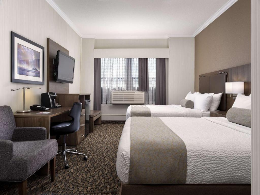 BEST WESTERN PLUS Carlton Plaza Hotel photo