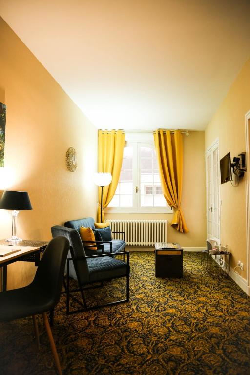 Aux Portes du Château - Tweepersoonskamer Met Balkon