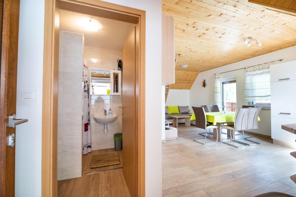Fotografie z fotogalerie ubytování House DorMica v destinaci Trenta