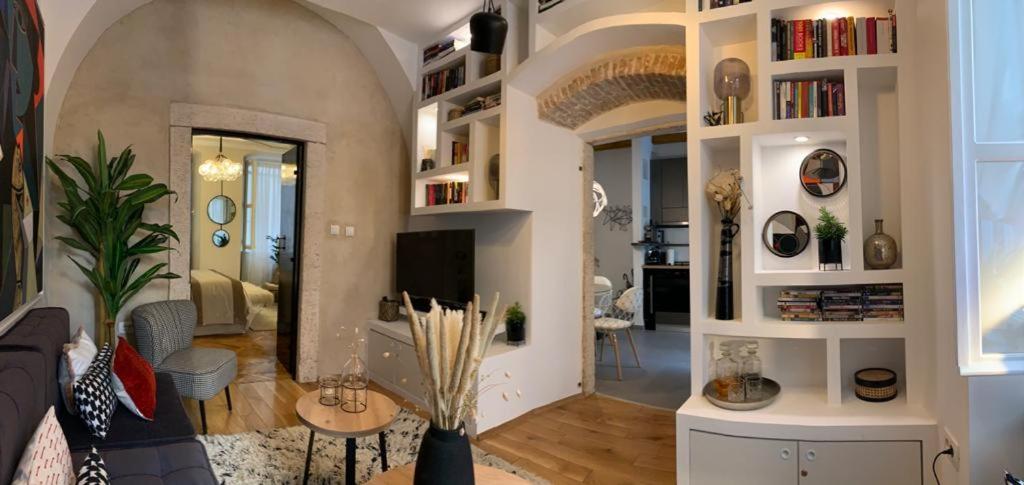 Apartment Luxury Palace No1 - 9