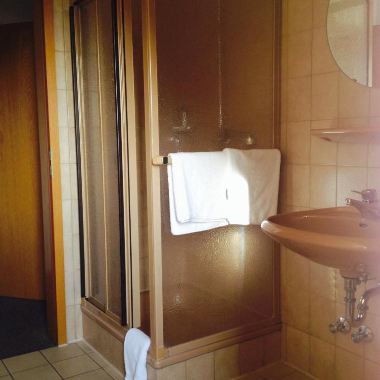 Hotel Ceteno - Twin Room